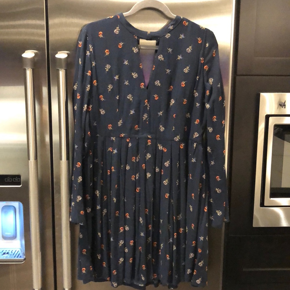 Navy Floral Long Sleeve Dress